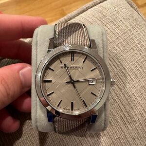 Burberry Unisex Watch The City Nova 38mm BU9023